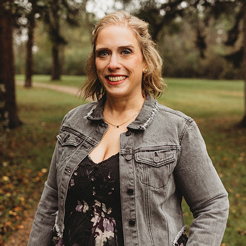 Jessy Wetsch’s professional headshot.
