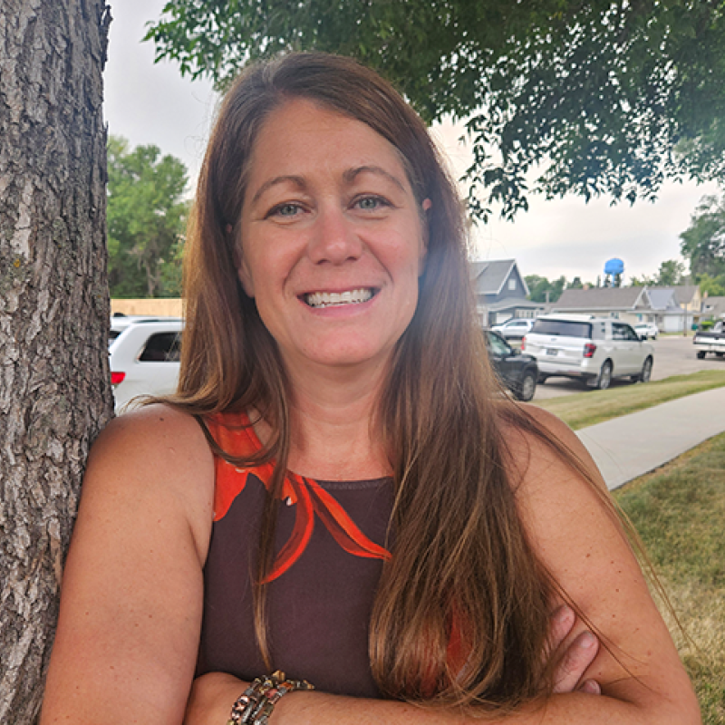 Tina Radenz’s professional headshot.