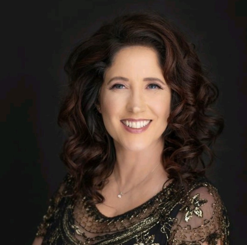 Evonne Amundson Profile